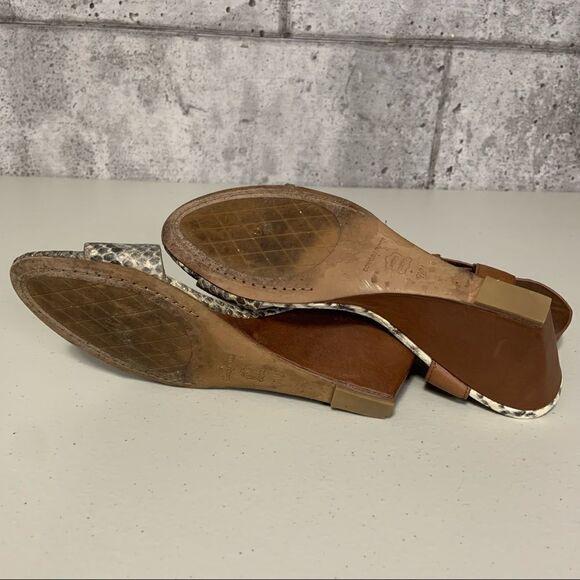 DONALD J pliner paras snakeskin print leather wedge ankle strap sandals - Picture 13 of 14